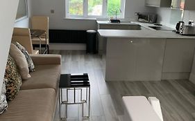Cosy Beautiful One Bedroom Flat